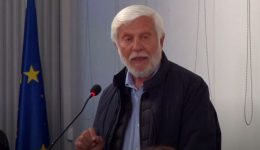 divtatoulis-gia-tempi-kaloume-olous