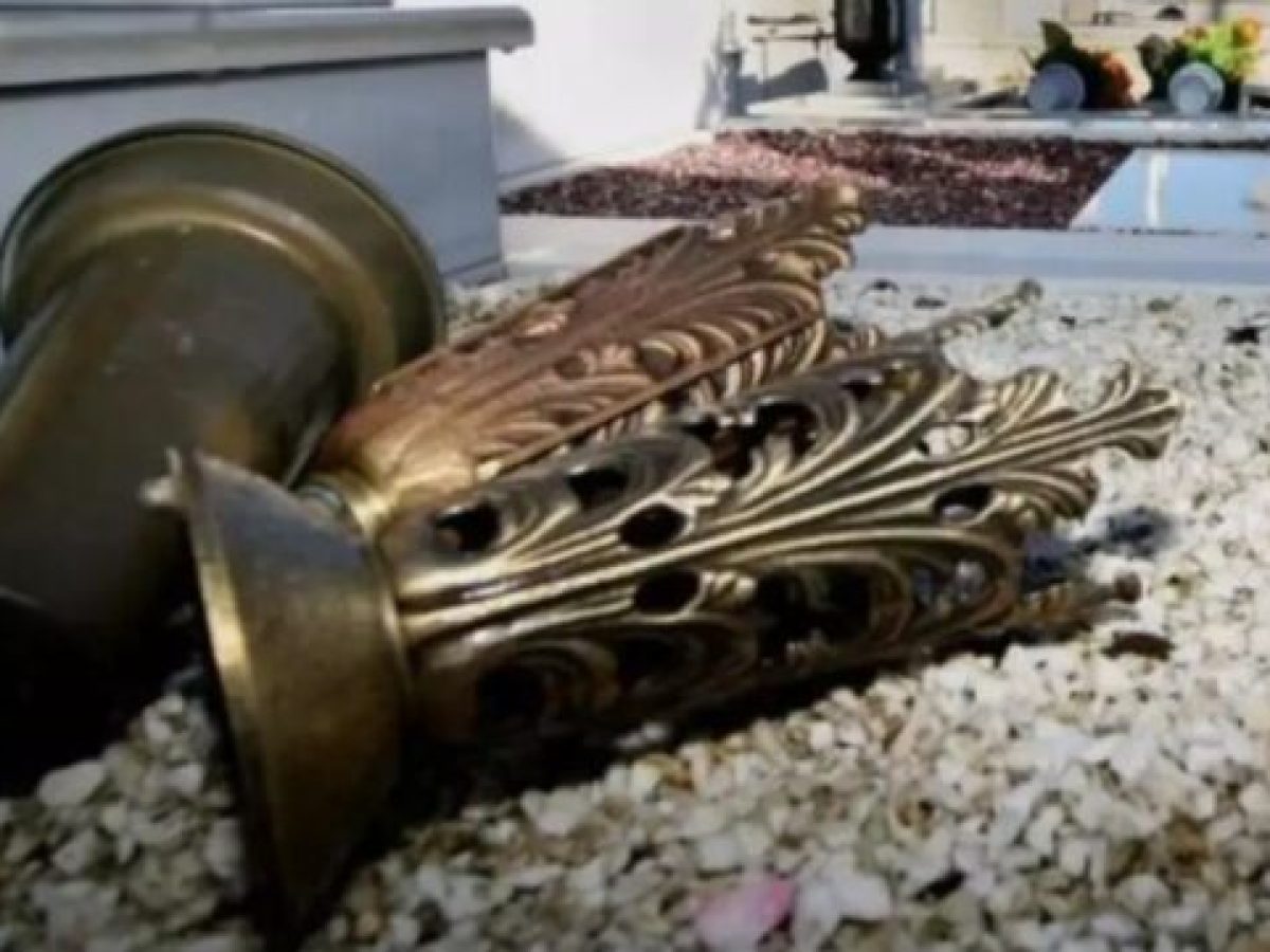 Δράμα: Σύλληψη 49χρονου για κλοπές μπρούτζινων και χάλκινων αντικειμένων από κοιμητήρια