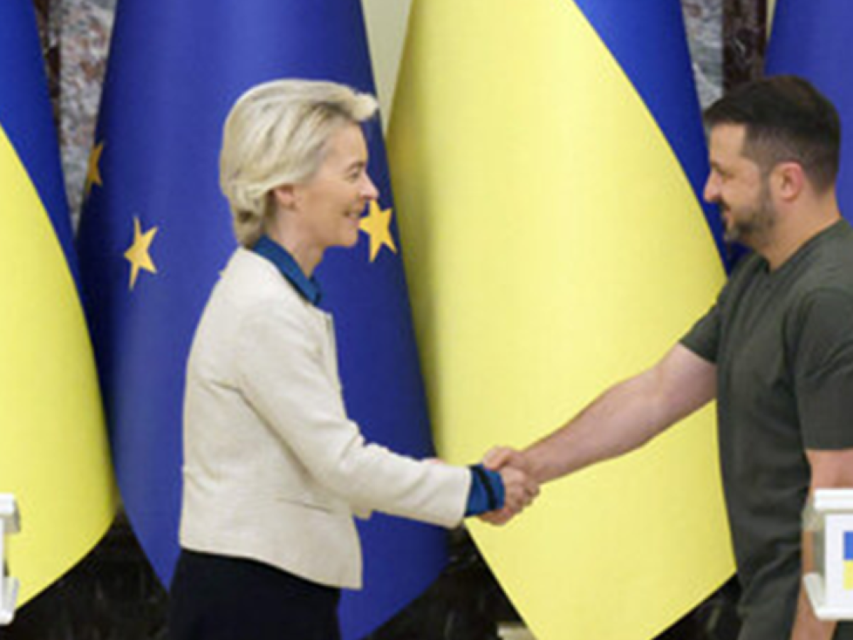 Ε.Ε.: Ιστορική Οικονομική Παρέμβαση 90 δισ. ευρώ για την Ουκρανία (2026-2027)