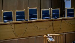 ekdikastikan-sto-protodikio-karditsas-ta