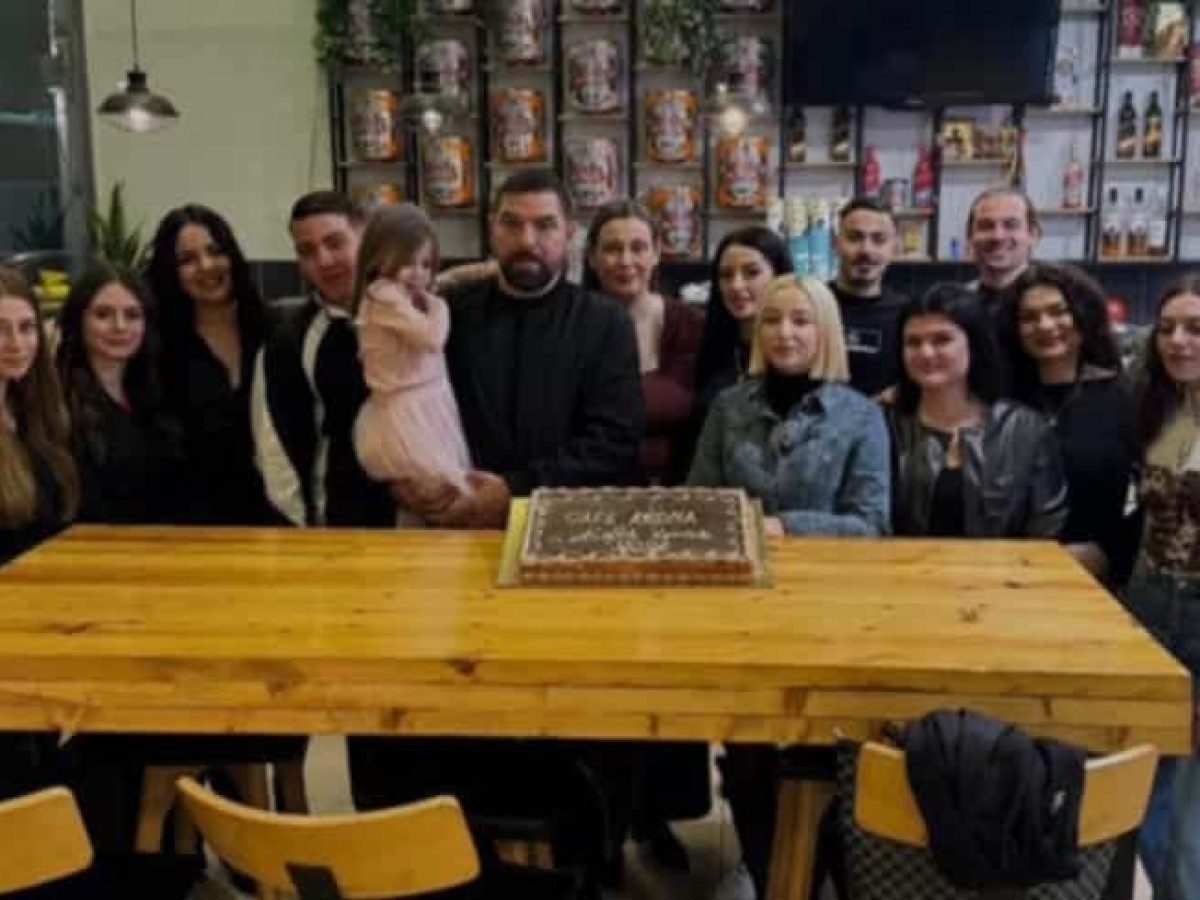Έκοψε την πίτα του το Aroma Cafe