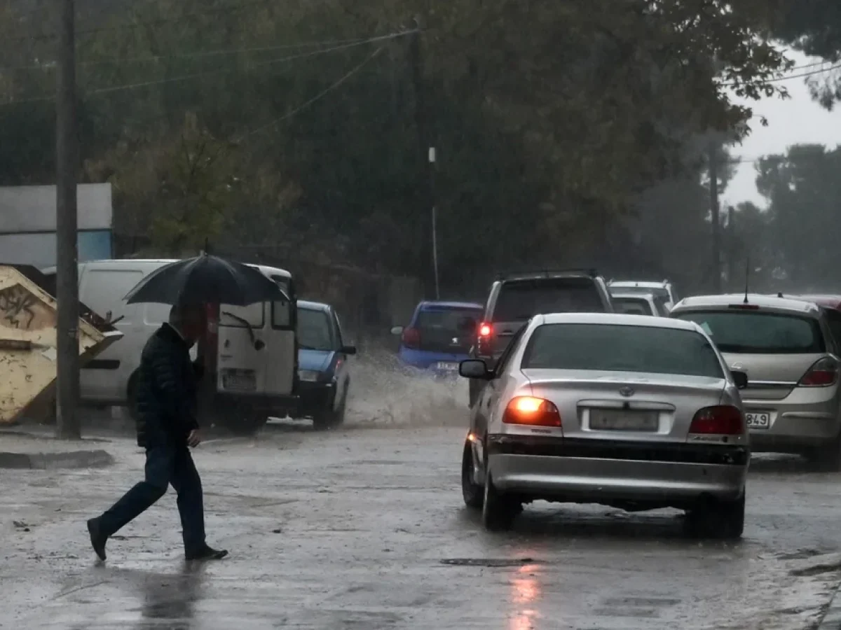 Έκτακτο Δελτίο Επιδείνωσης Καιρού: Ισχυρές βροχές και άνεμοι σε ΑΜΘ – Προσοχή σε ιρλανδικές διαβάσεις