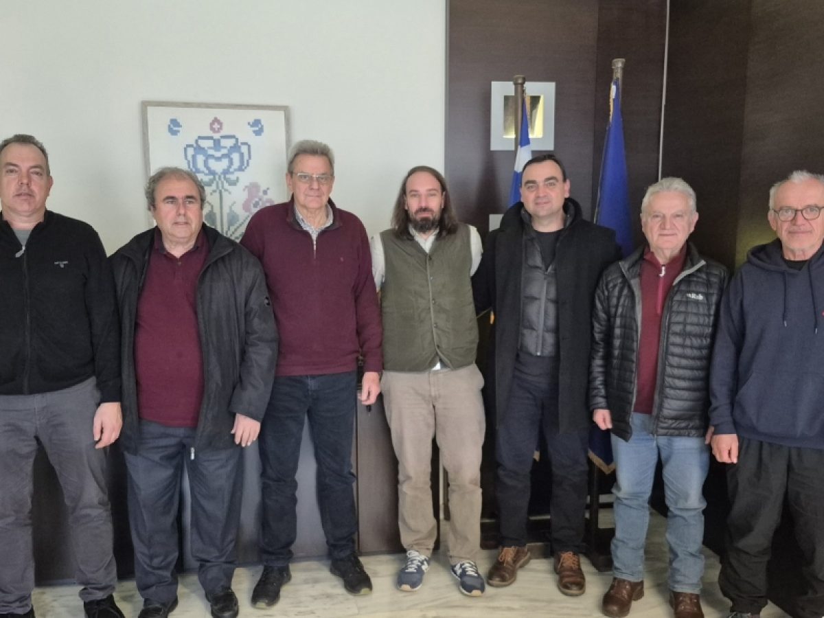 Εμβαθύνουν τη συνεργασία τους ΠΕ Λακωνίας-ΕΟΣ Σπάρτης