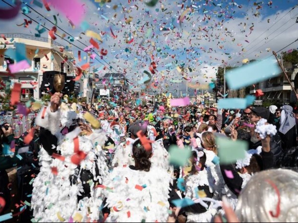 Ένα καρναβάλι που πλημμύρισε τον Σαρωνικό!