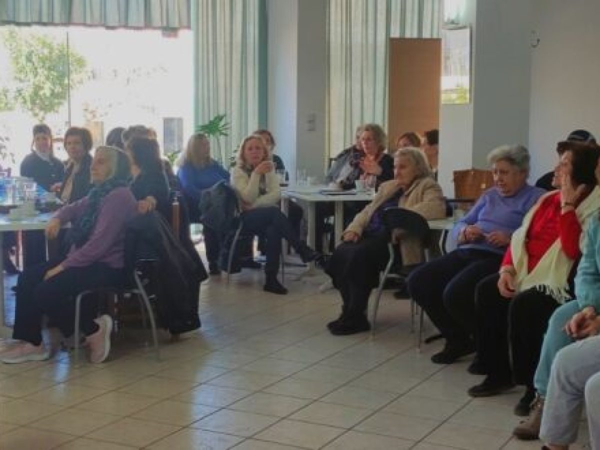 Ενημερωτική ομιλία για τον εμβολιασμό στο Δ΄ ΚΑΠΗ του Δήμου Λαμιέων