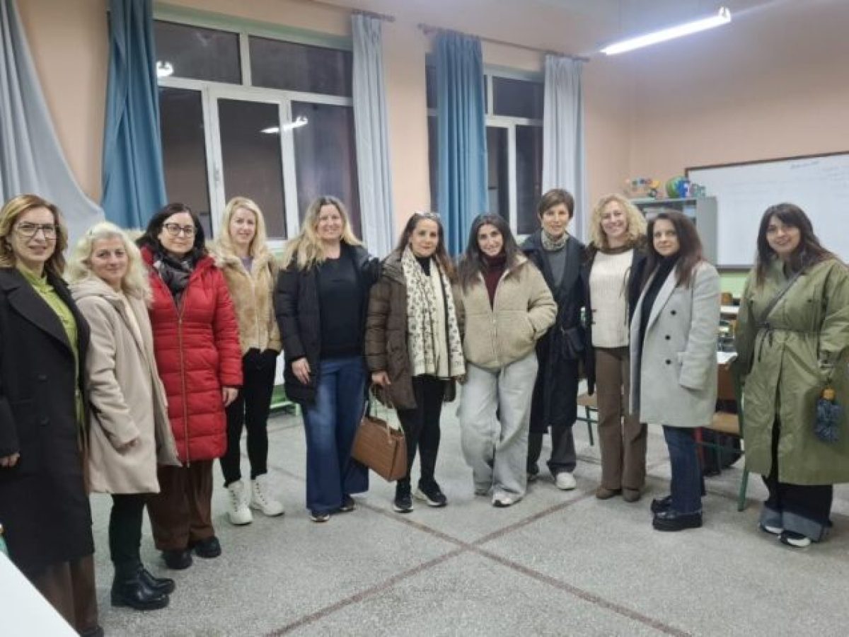 Ενημερωτική συνάντηση γονέων στο 1ο Δημοτικό σχολείο Δράμας για θέματα Υγείας
