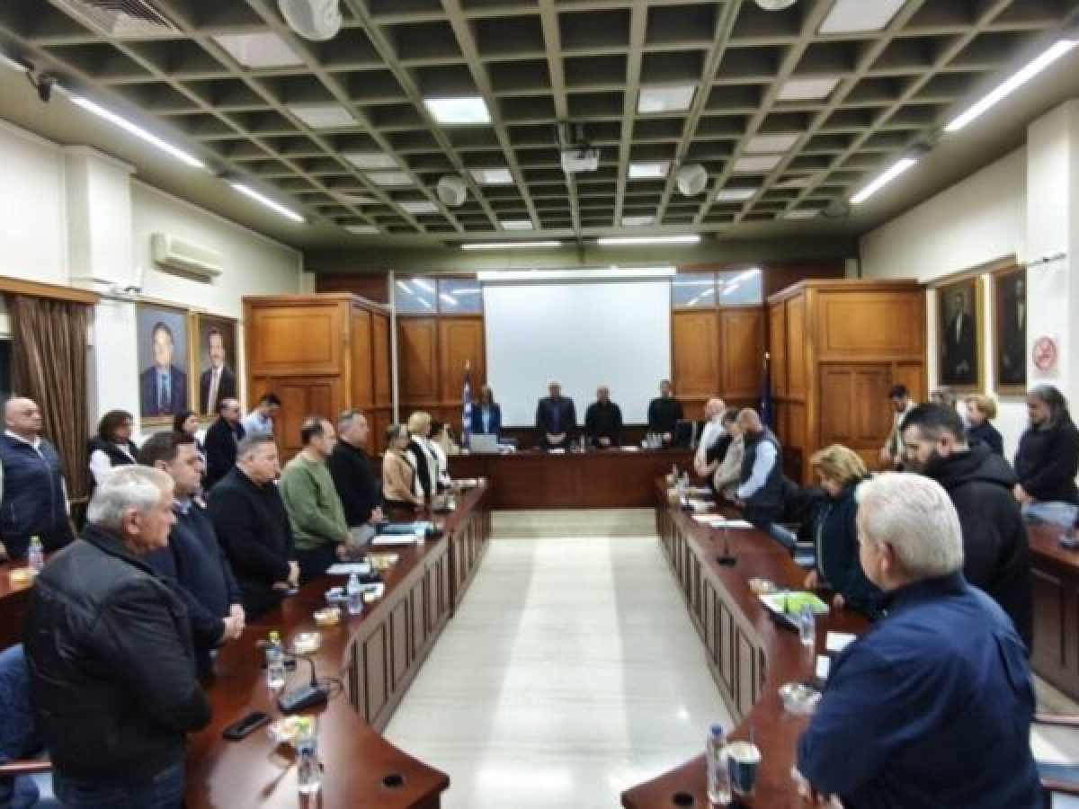 Ενός λεπτού σιγή για τις εργαζόμενες στη ΒΙΟΛΑΝΤΑ