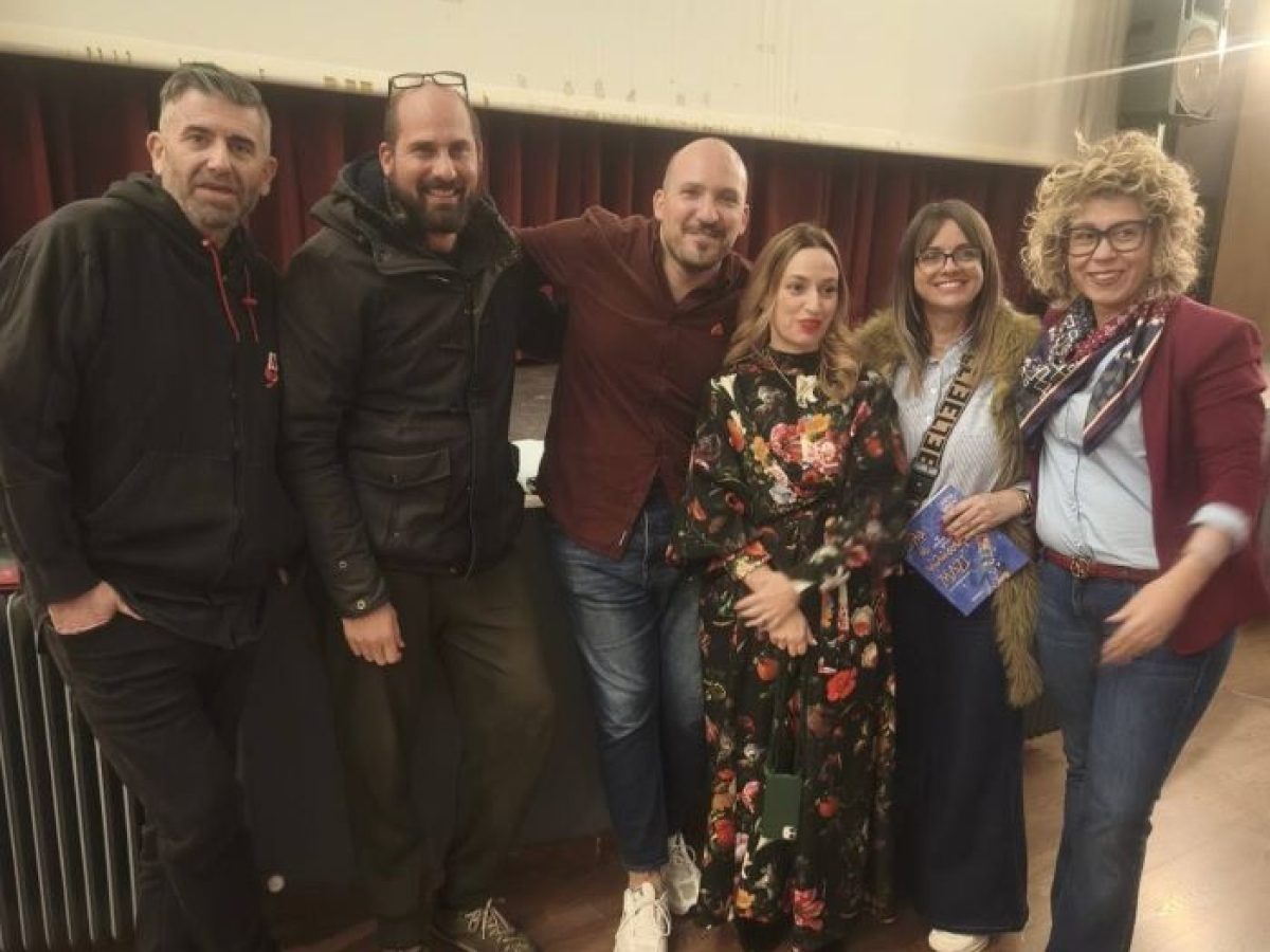 Έ&nu;&omega;&sigma;&eta; &Sigma;&upsilon;&lambda;&lambda;ό&gamma;&omega;&nu; &Gamma;&omicron;&nu;έ&omega;&nu; &Rho;&alpha;&phi;ή&nu;&alpha;&sigmaf;&ndash;&Pi;&iota;&kappa;&epsilon;&rho;&mu;ί&omicron;&upsilon;: &Mu;&iota;&alpha; &beta;&rho;&alpha;&delta;&iota;ά &gamma;&iota;&alpha; &gamma;&omicron;&nu;&epsilon;ί&sigmaf; &kappa;&alpha;&iota; &epsilon;&kappa;&pi;&alpha;&iota;&delta;&epsilon;&upsilon;&tau;&iota;&kappa;&omicron;ύ&sigmaf;