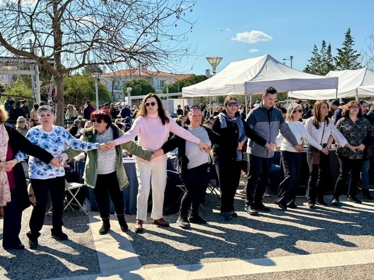 Εντυπωσιακή συμμετοχή και παραδοσιακό κέφι στα Κούλουμα 2026 του Δήμου Κηφισιάς