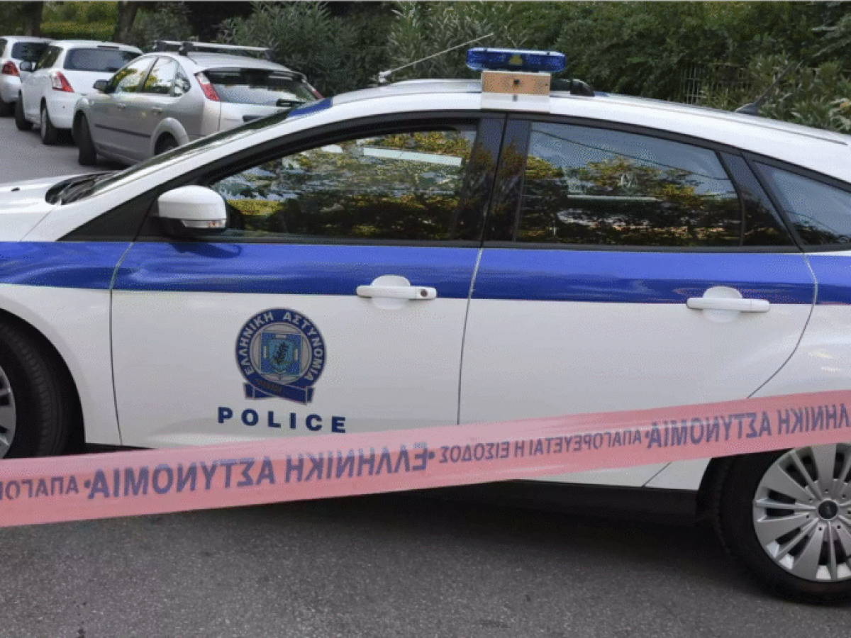 Εντοπίστηκε νεκρός άνδρας στη Βούλα – Έφερε τραύμα στον λαιμό