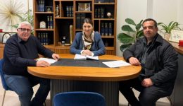 eparchos-thiras-me-idieteri-chara