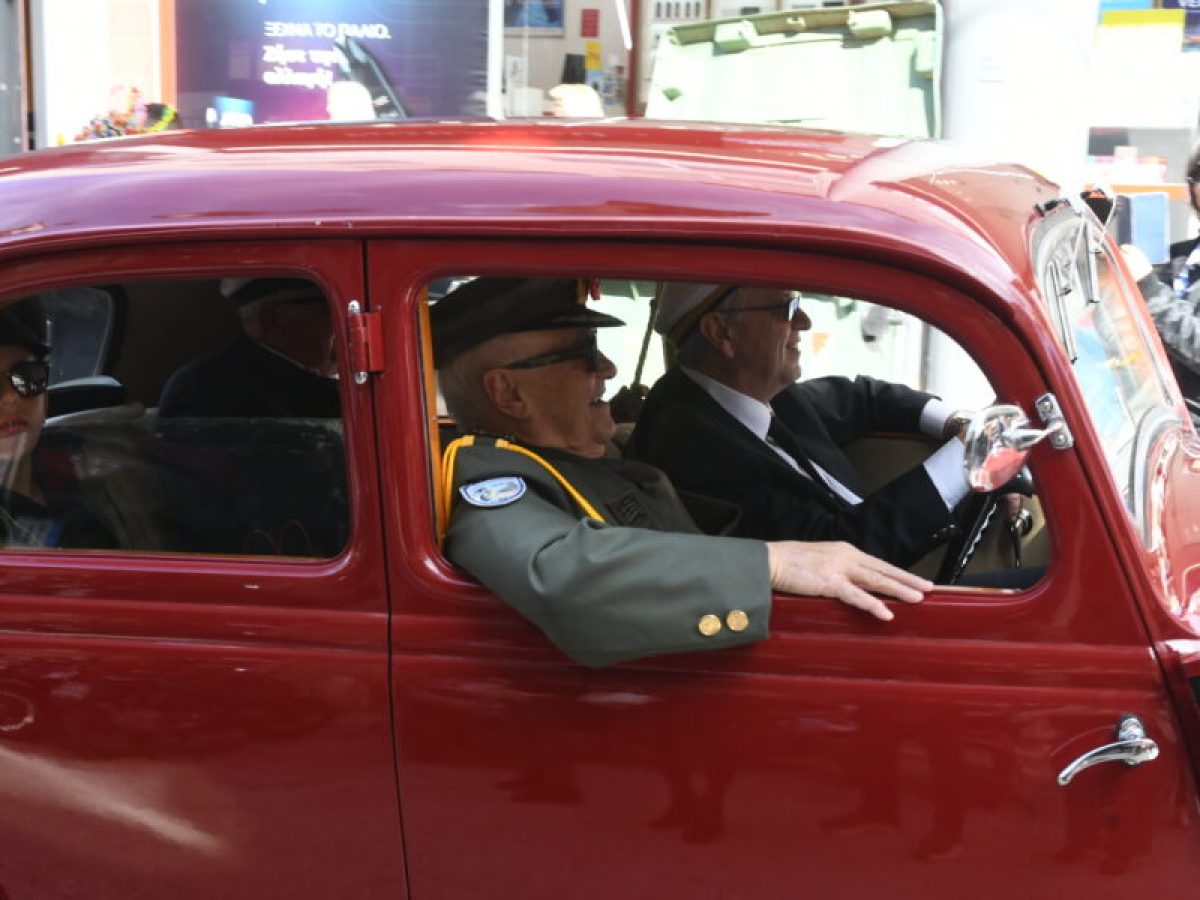 Επιστήθιοι φίλοι και… πιστοί «στρατηγοί»