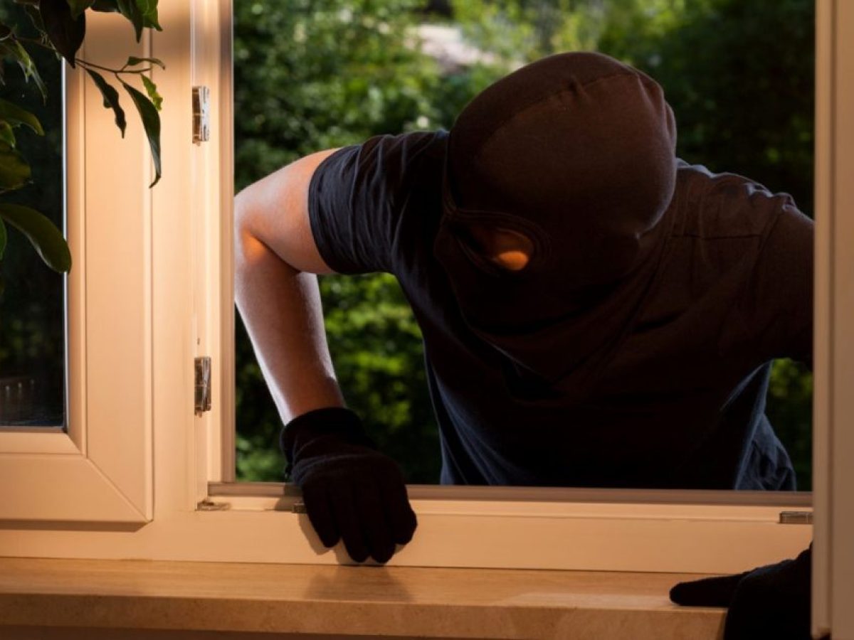 Επιτήδειοι μπήκαν σε σπίτι σε χωριό των Τρικάλων και έκλεψαν λίρες!!!