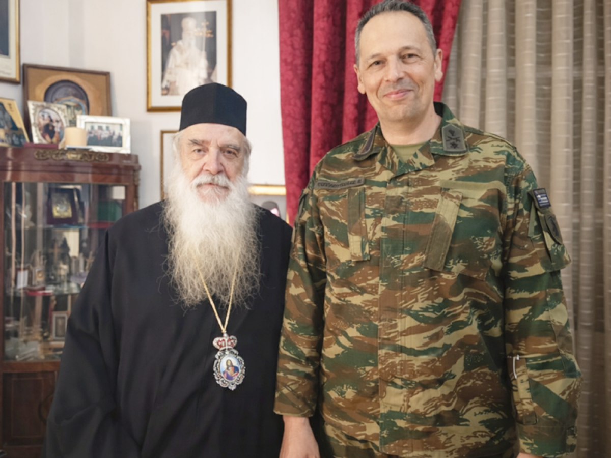 Εθιμοτυπικές συναντήσεις του νέου Διοικητή της 79 ΑΔΤΕ «ΜΥΚΑΛΗ» με τον Μητροπολίτη και τους Δημάρχους Σάμου