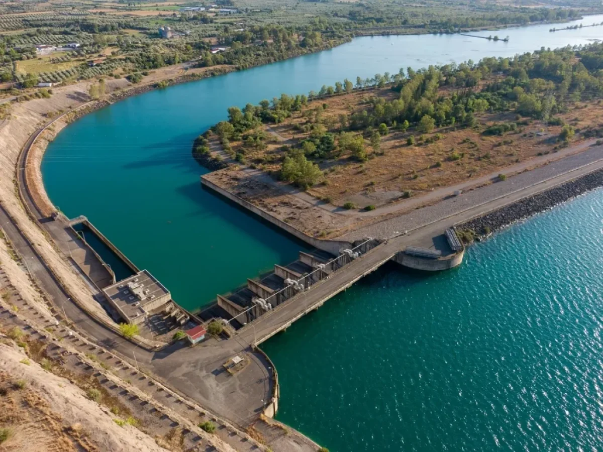 Αιτωλοακαρνανία: Ηχησε το 112 για το φράγμα Στράτου – Απελευθέρωση υδάτων και προειδοποιήσεις