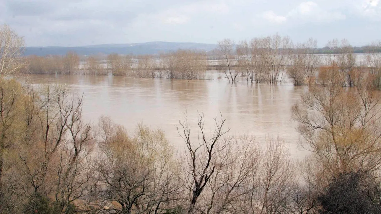 evros-Άnixan-ta-thirofragmata-sto