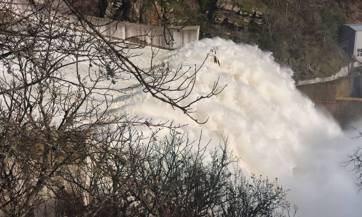 evros-180-kivika-metra-nerou