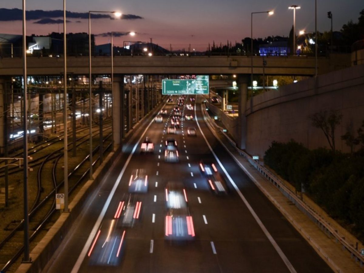 Έξοδος Αποκριάς: Χιλιάδες οδηγοί «κολλημένοι» στους δρόμους της Αττικής