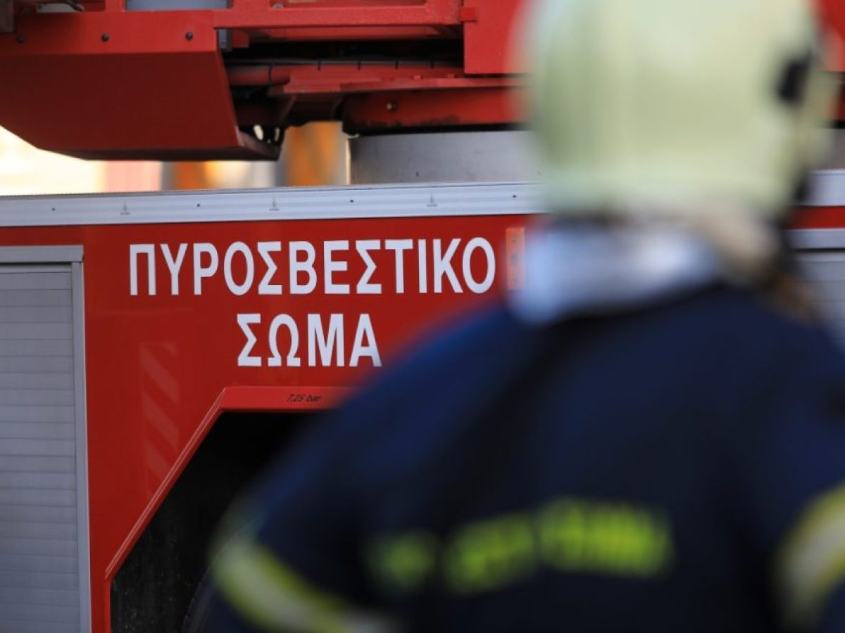 Φωτιά σε αυτοκίνητο στη δυτική Θεσσαλονίκη