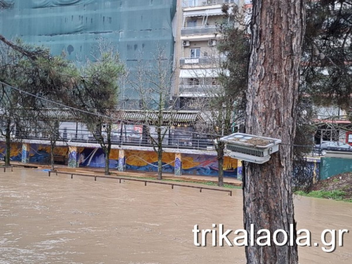 “Φούσκωσε” για τα καλά ο Ληθαίος ποταμός