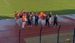 g-ethniki-lefki-isopalia-gia-3