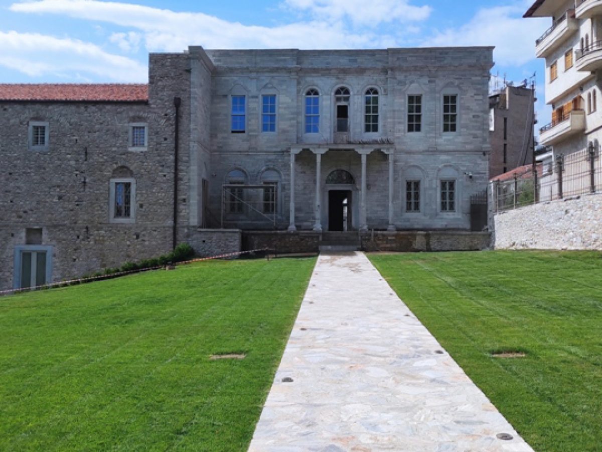 «Γεννηθήτω Φως»  Η έκθεση «Γραφιστικές Διαδρομές για μια Άτυπη Γένεση»  στο στον Πολυχώρο Πολιτισμού της «Κύκλωψ»