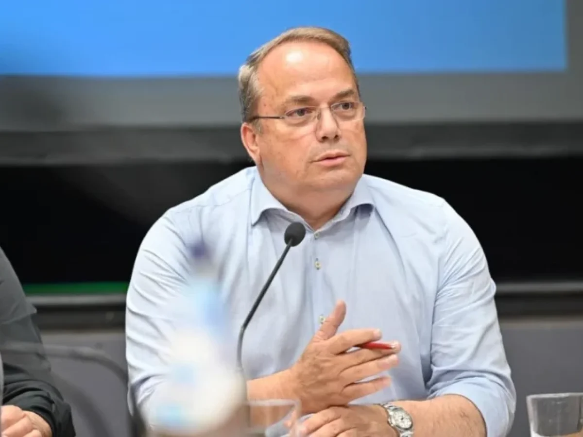 Γρηγόρης Κωνσταντέλλος: «Οι δήμοι και οι δήμαρχοι δεν είναι για να κρεμιούνται στα μανταλάκια σε κάθε καταστροφή»