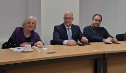 i-enischisi-ton-dimiourgikon-epichiriseon
