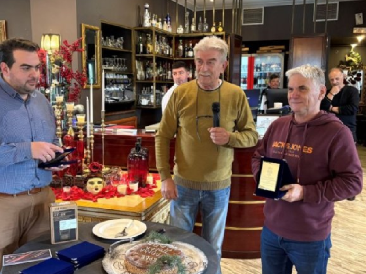 Η Ένωση Ραδιοερασιτεχνών Δυτικής Ελλάδας έκοψε τη Βασιλόπιτα και γιόρτασε 40 χρόνια στον αέρα 