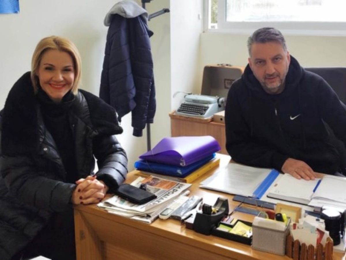 Η επέκταση του επιδόματος ανεργίας, τα ένσημα των ξεναγών και ευρύτερα εργασιακά ζητήματα στα Δωδεκάνησα στη συνάντηση της Μίκας Ιατρίδη με τον πρόεδρο του ΕΚΡ, Παναγιώτη Εγγλέζο