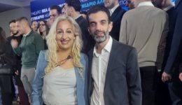i-kalli-papadogianni-stin-proti