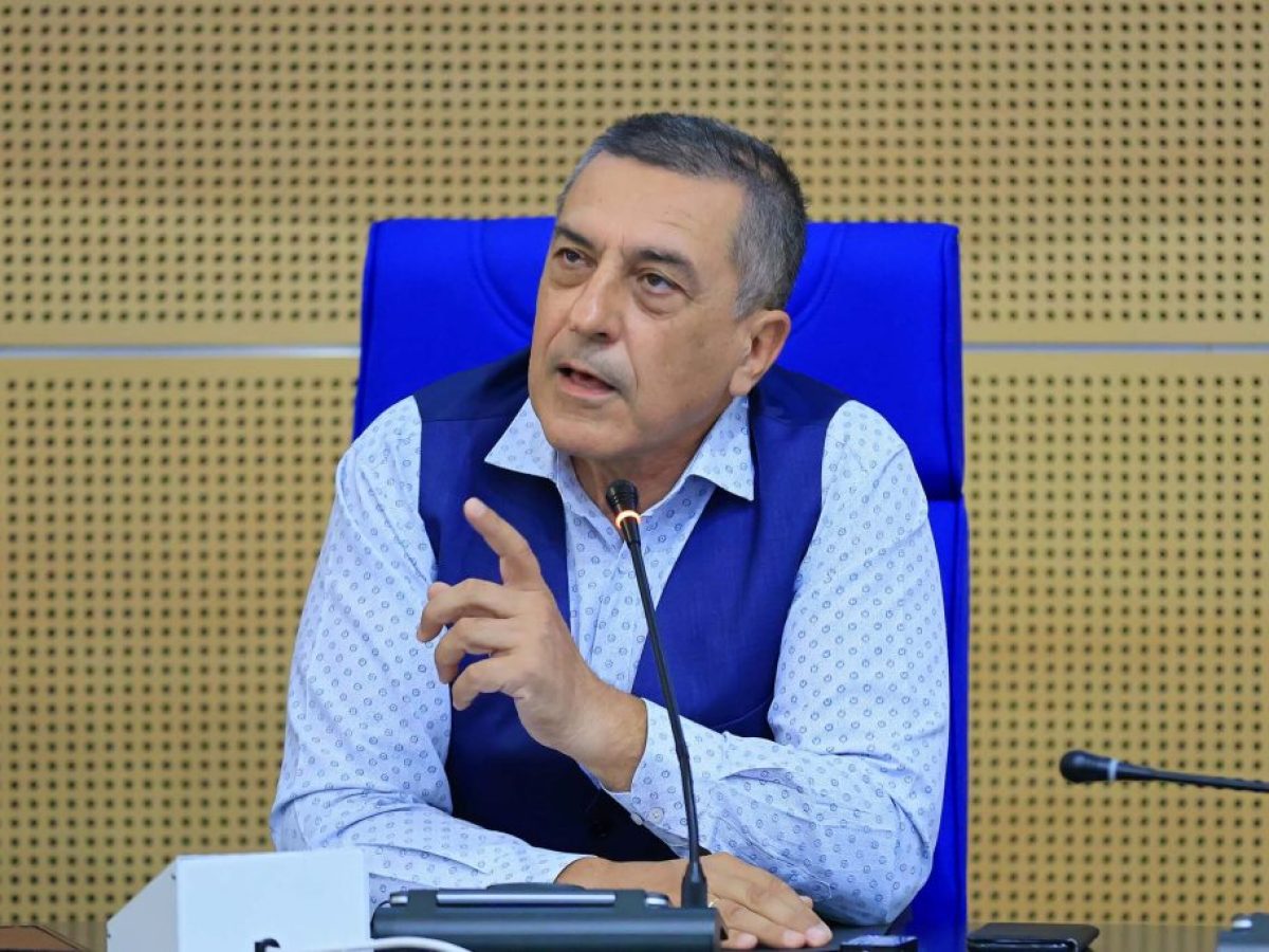 Η Περιφέρεια Θεσσαλίας χρηματοδοτεί    την λειτουργία του Κόμβου Απασχόλησης Καρδίτσας