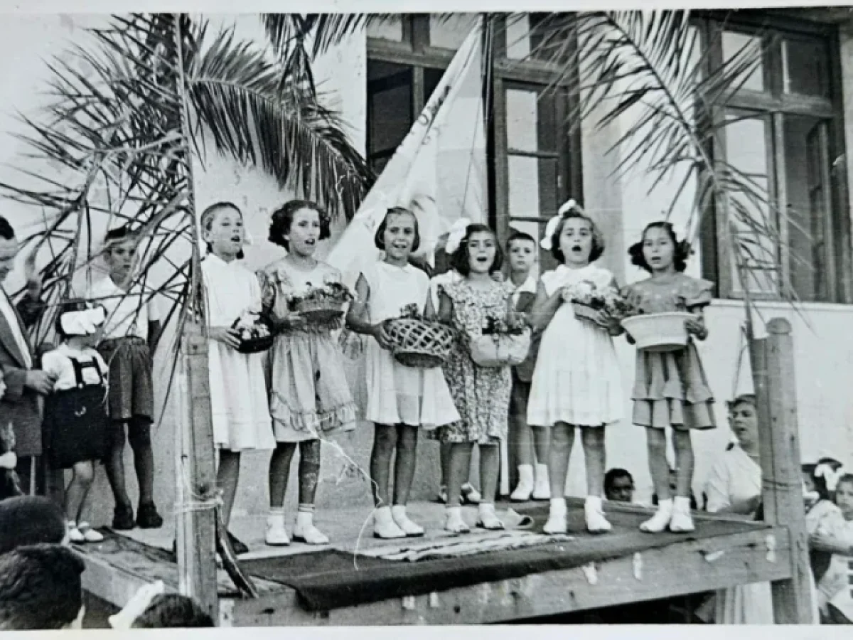 Οι πρώτοι Βουλιώτες και μνήμες από το 1ο Δημοτικό Βούλας