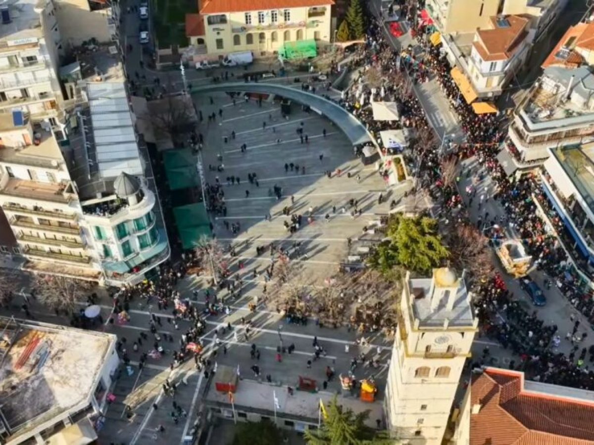 &Eta; &psi;&eta;&phi;&iota;&alpha;&kappa;ή ώ&theta;&eta;&sigma;&eta; &tau;&eta;&sigmaf; &Alpha;&pi;&omicron;&kappa;&rho;&iota;ά&sigmaf; &mu;&epsilon; &tau;&eta;&nu; &delta;ύ&nu;&alpha;&mu;&eta; &tau;&omega;&nu; &Phi;&alpha;&nu;ώ&nu;