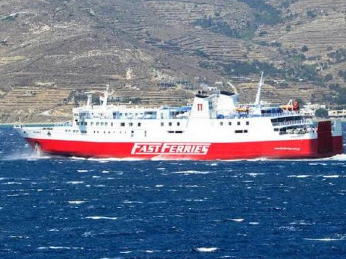 Η Σίφνος έμεινε πέντε μέρες χωρίς ακτοπλοϊκή σύνδεση!