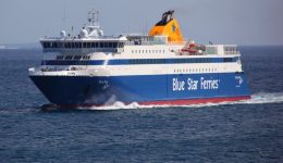 i-sigkrisi-Blue-Star-Paros