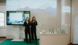 i-theoni-sto-1st-Athens