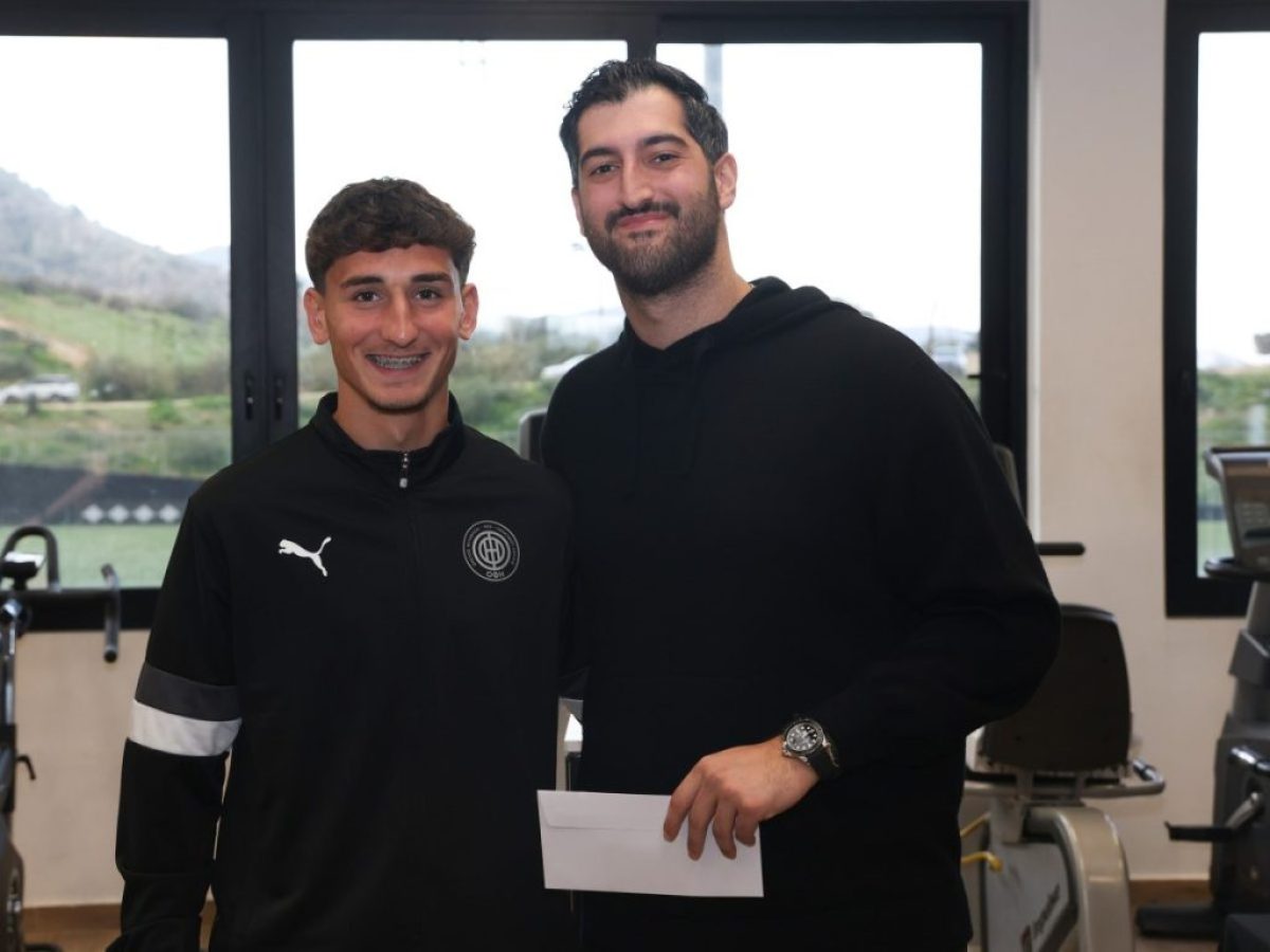 Η ξεχωριστή βράβευση της ΠΑΕ ΟΦΗ στον αριστούχο Σάββα Μπαλάση!