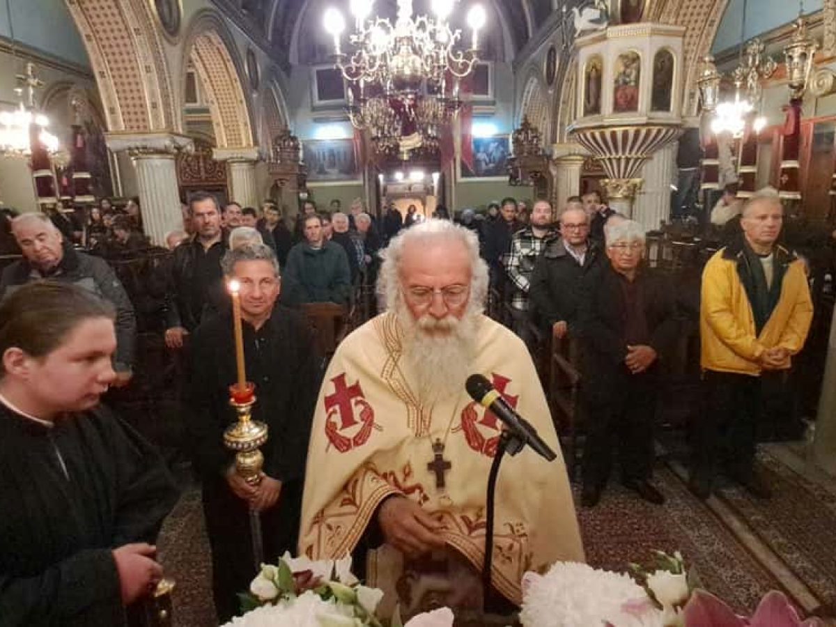 Η Ακολουθία του Ακαθίστου Ύμνου – Α΄ Χαιρετισμοί, στον Καθεδρικό Ναό της Παναγίας Κεχαριτωμένης στη Χώρα Καλύμνου (video)