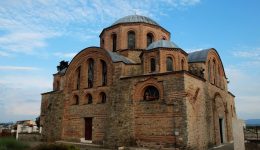 i-Αrveler-ke-i-panagia-kosmosotira-feron-1