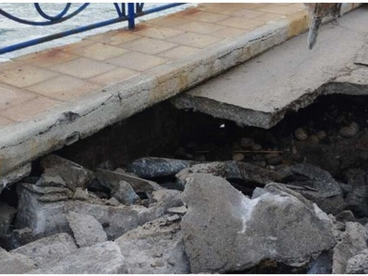 Ι. Καλλερές: «Η Κέφαλος εκπέμπει SOS – Δρόμοι-παγίδες και αδιαφορία από τη Δημοτική Αρχή»