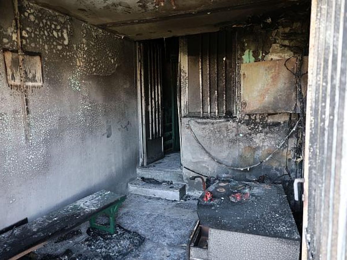 Ηλεία: Τυλίχτηκε στις φλόγες σπίτι στην Ακροποταμιά – Στο νοσοκομείο ηλικιωμένος