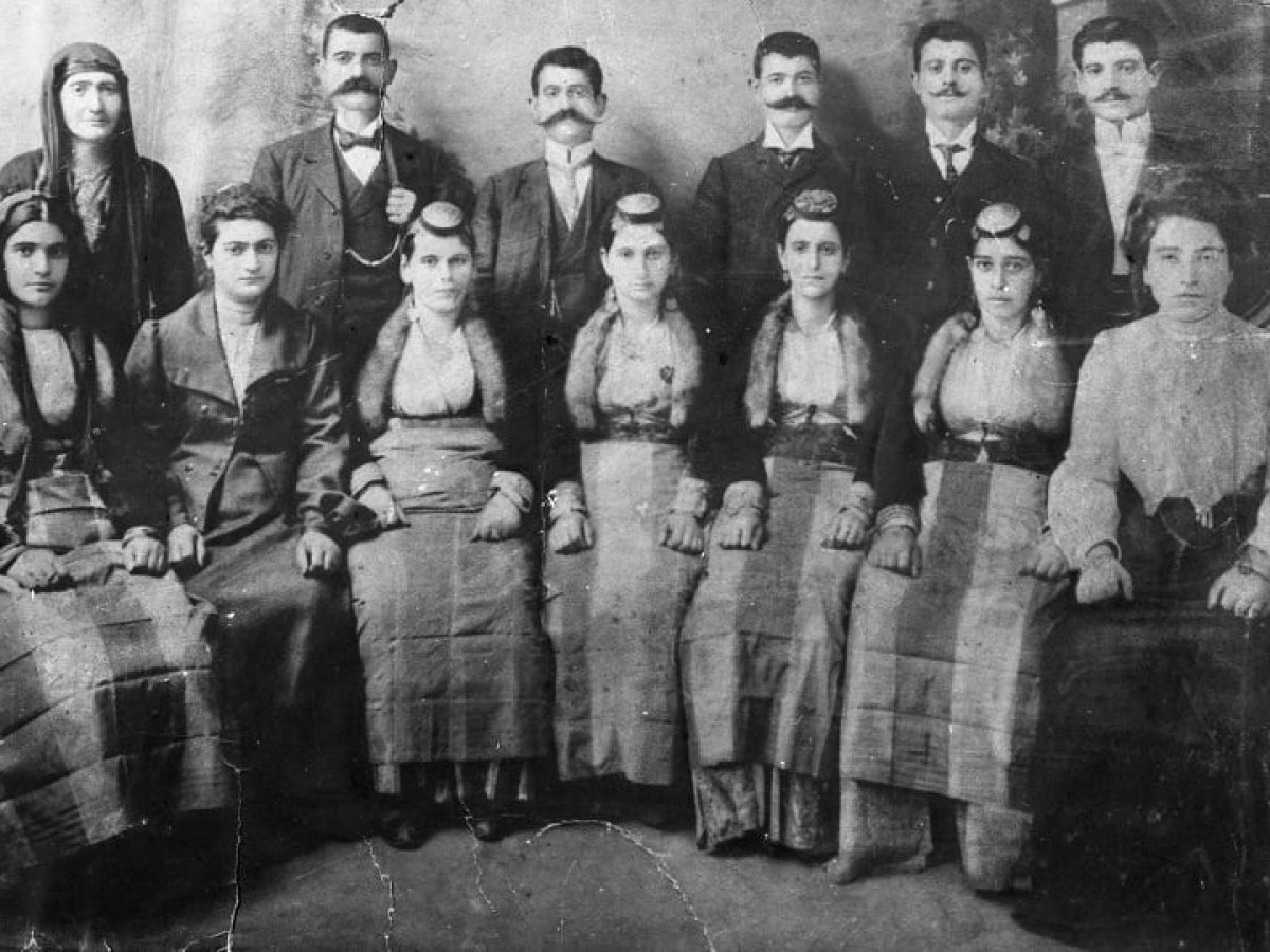 Ημέρα του Αγίου Βαλεντίνου με ποντιακά δίστιχα: Το παράπονο, ο έρωτας, ο χωρισμός