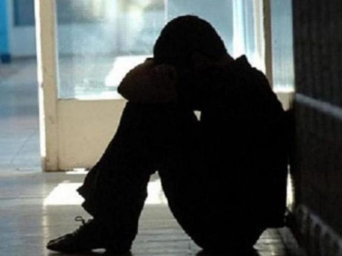 &Eta;&rho;ά&kappa;&lambda;&epsilon;&iota;&omicron;: &Alpha;&nu;&eta;&sigma;&upsilon;&chi;&eta;&tau;&iota;&kappa;ή &alpha;ύ&xi;&eta;&sigma;&eta; &kappa;&alpha;&tau;&alpha;&gamma;&gamma;&epsilon;&lambda;&iota;ώ&nu; &gamma;&iota;&alpha; &pi;&alpha;&iota;&delta;&iota;&kappa;ή &sigma;&epsilon;&xi;&omicron;&upsilon;&alpha;&lambda;&iota;&kappa;ή &kappa;&alpha;&kappa;&omicron;&pi;&omicron;ί&eta;&sigma;&eta; &kappa;&alpha;&iota; &delta;&iota;&alpha;&delta;ί&kappa;&tau;&upsilon;&omicron; &sigma;&tau;&iota;&sigmaf; &Gamma;&rho;&alpha;&mu;&mu;έ&sigmaf; &Beta;&omicron;ή&theta;&epsilon;&iota;&alpha;&sigmaf; &tau;&omicron;&upsilon; &Iota;&Tau;&Epsilon;