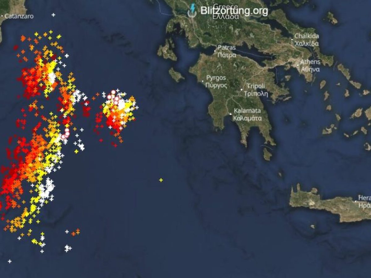 Κακοκαιρία προ των πυλών: Συνεδρίασε η Επιτροπή Εκτίμησης Κινδύνου-Σε ετοιμότητα οι Δήμοι