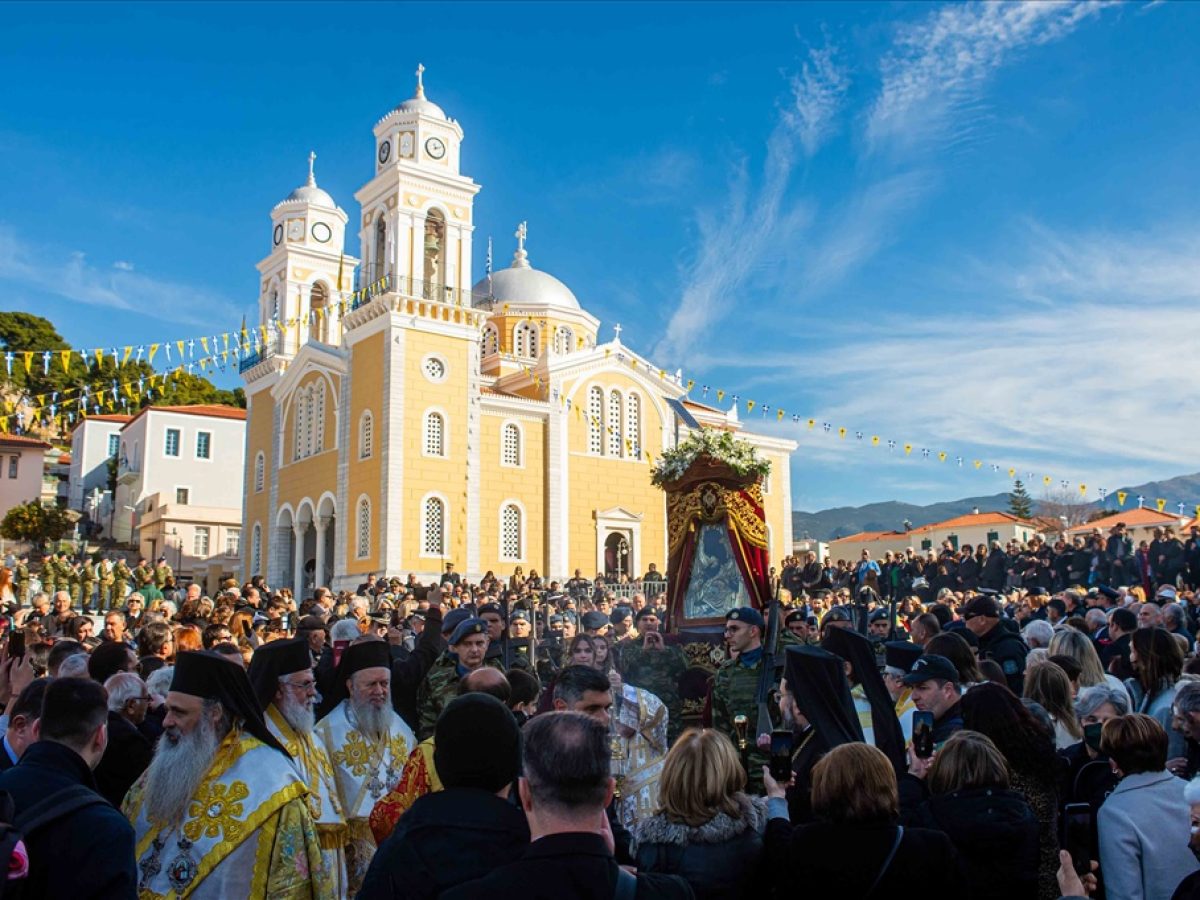 Καλαμάτα: Με λαμπρότητα ο εορτασμός της πολιούχου Παναγίας Υπαπαντής