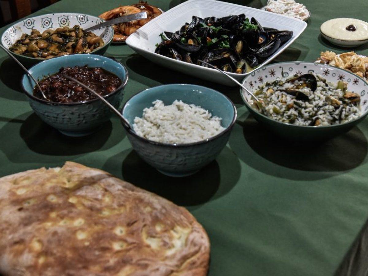 Καθαρά Δευτέρα: Πόσο διαρκεί η νηστεία της Σαρακοστής, οι εξαιρέσεις και οι απαγορευμένες τροφές