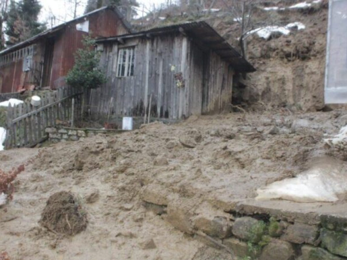 Κατολίσθηση στο Ξυλοχώρι του Δ. Πύλης