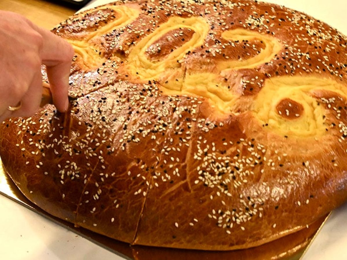 Κοπές πίτας ποντιακών συλλόγων – Μια κοινή αρχή γεμάτη ευχές και μνήμες