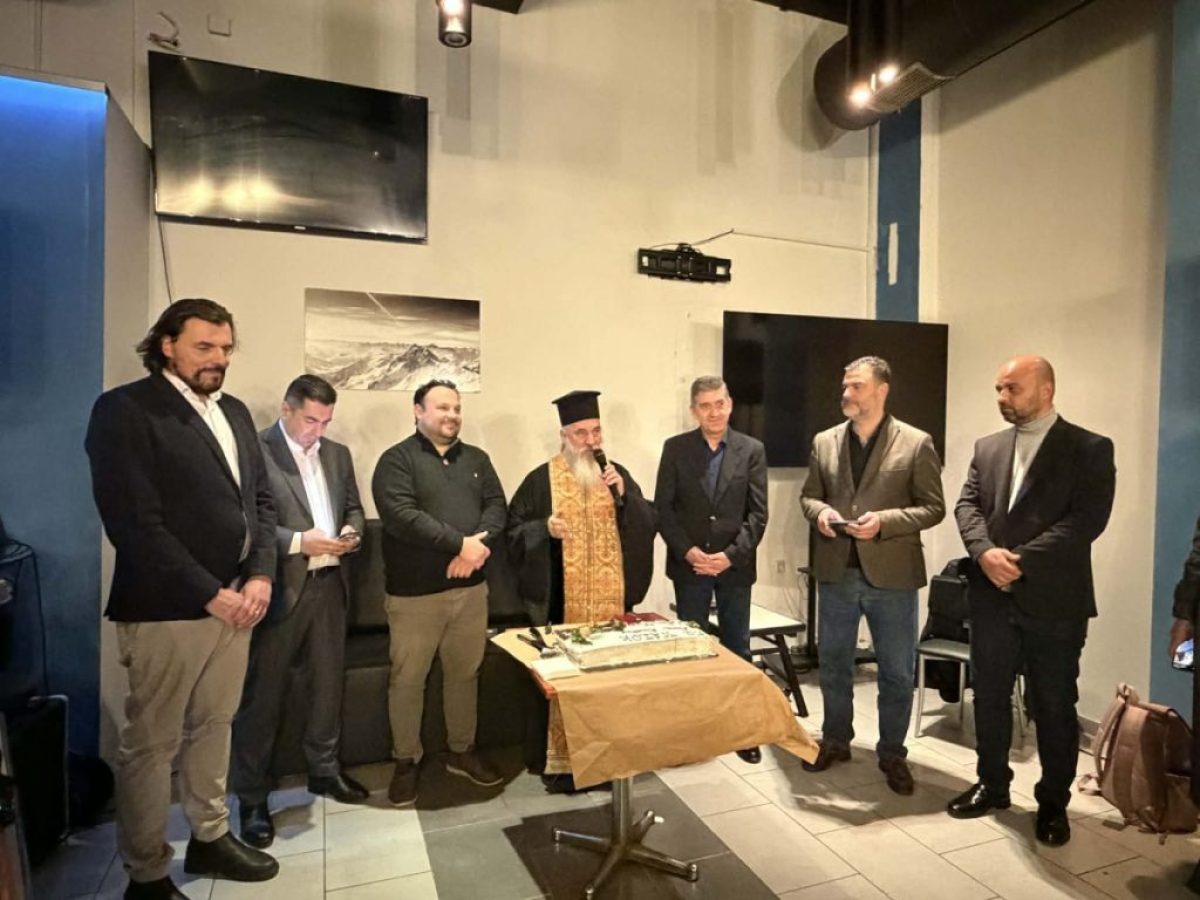 Κοπή πίτας του ΠΑΣΟΚ στην Κάτω Αχαΐα- Πλήθος κόσμου στην εκδήλωση της κομματικής οργάνωσης